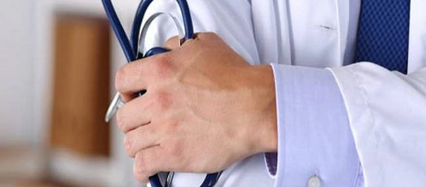 Γαλλία: Ποινή κάθειρξης 12 ετών σε μαιευτή για 11 βιασμούς και σεξουαλικές επιθέσεις